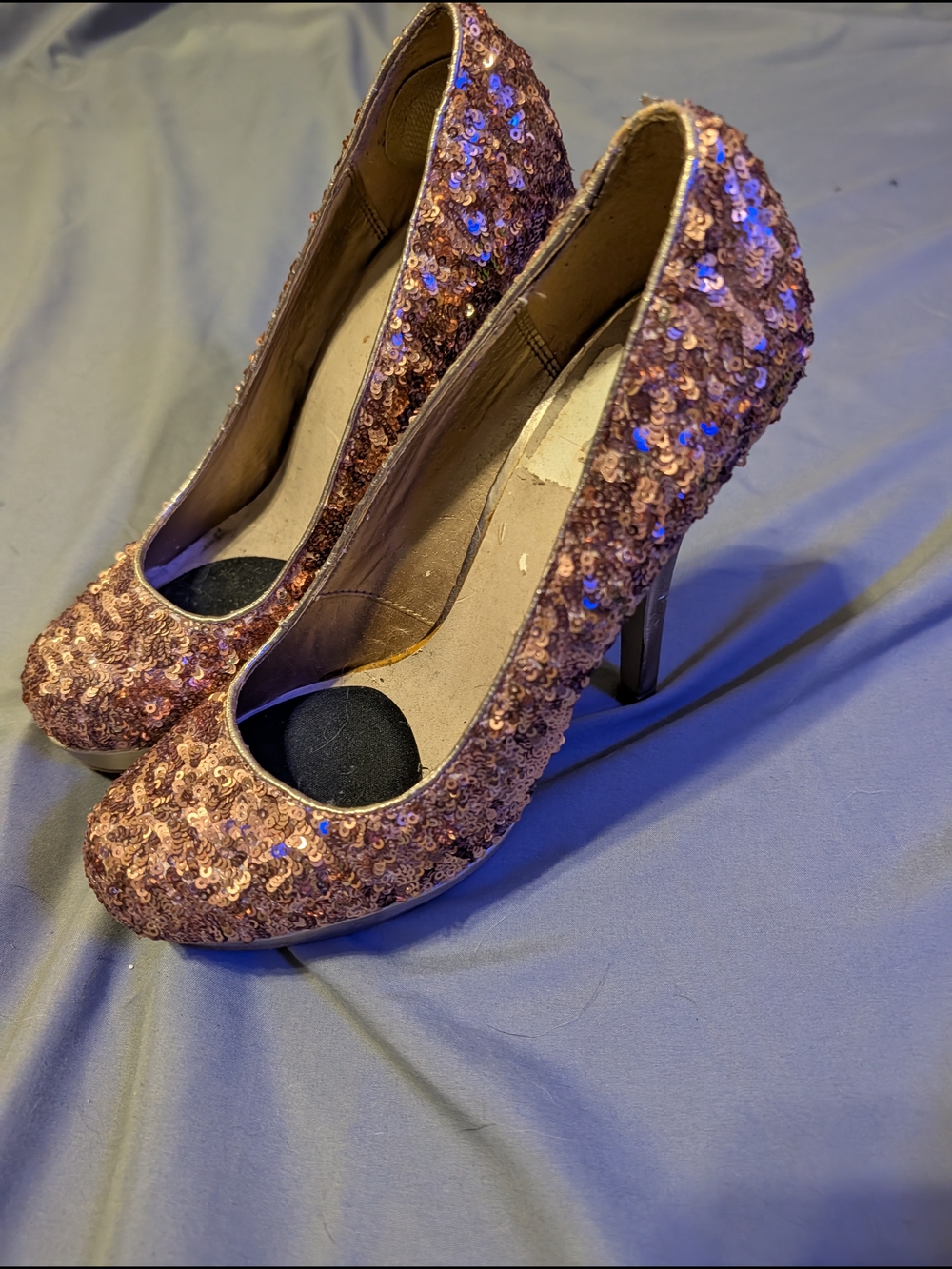 Sequin High Heel Pumps in Rose Gold